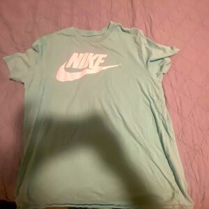 Nike tee
